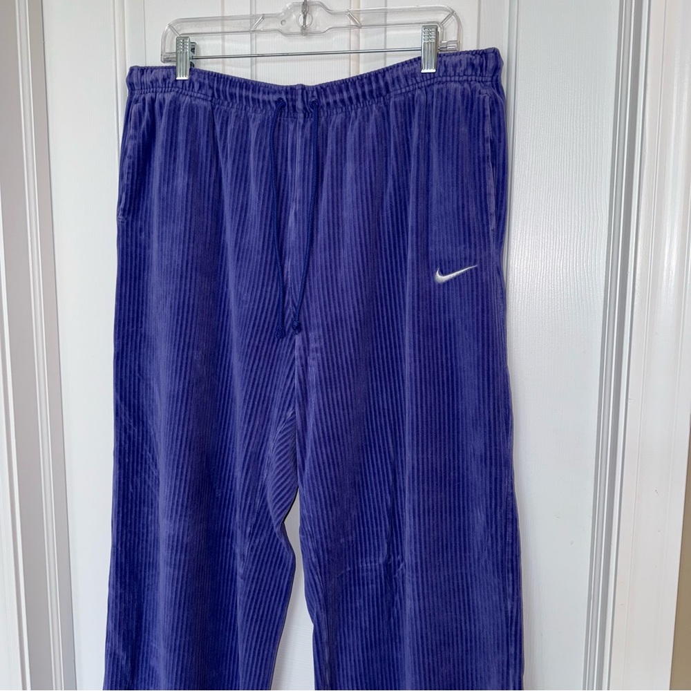 Nike Ribbed Velour High Rise Wide Leg Pants - Picture 9 of 12